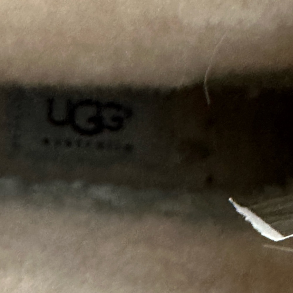 UGG Australia Adirondack Waterproof Leather Winter Boots Brown Men’s size 9.5 - Picture 9 of 12